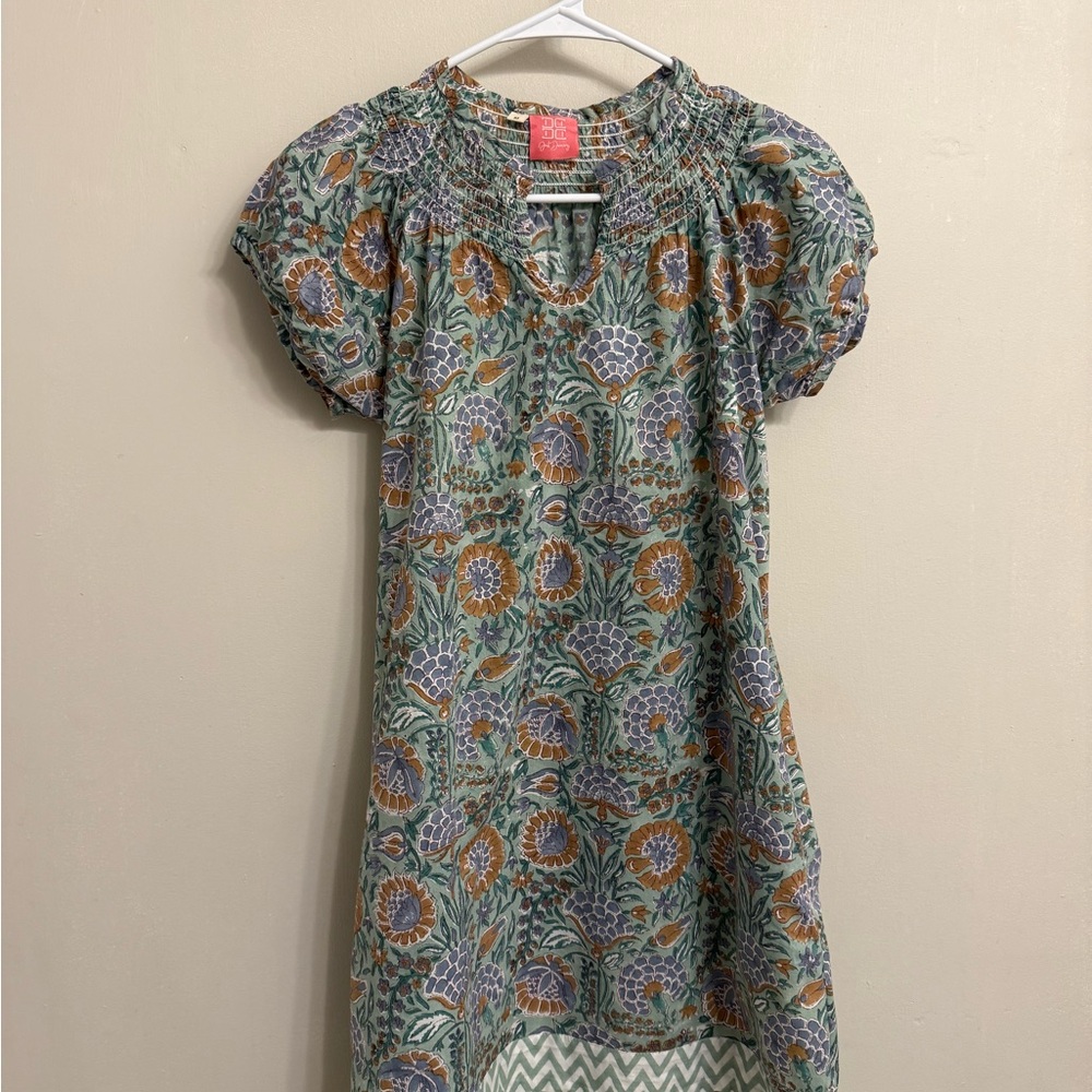 Just Darviny Sally Smocked Floral v-Neck Mini Dress in Mint